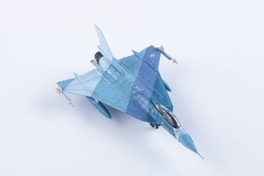 1/144 F-16XL U.S. Air Force XL-2 Prototype