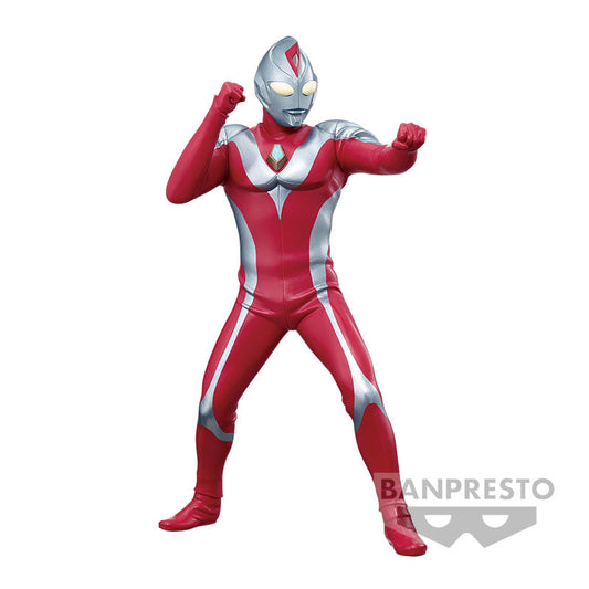 Ultraman Dyna Hero's Brave Statue Figure Ultraman Dyna Akai Daichi No Chikara (Ver.B)