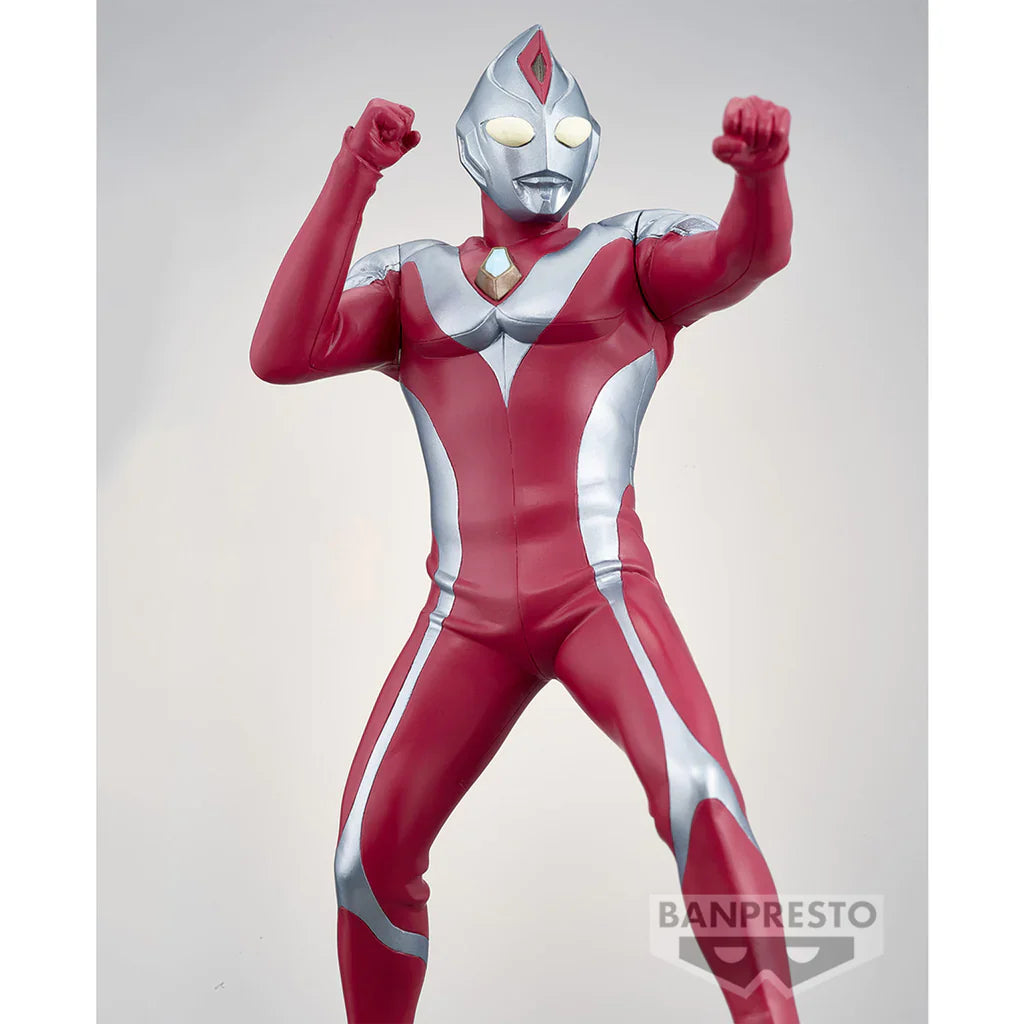 Ultraman Dyna Hero's Brave Statue Figure Ultraman Dyna Akai Daichi No Chikara (Ver.B)