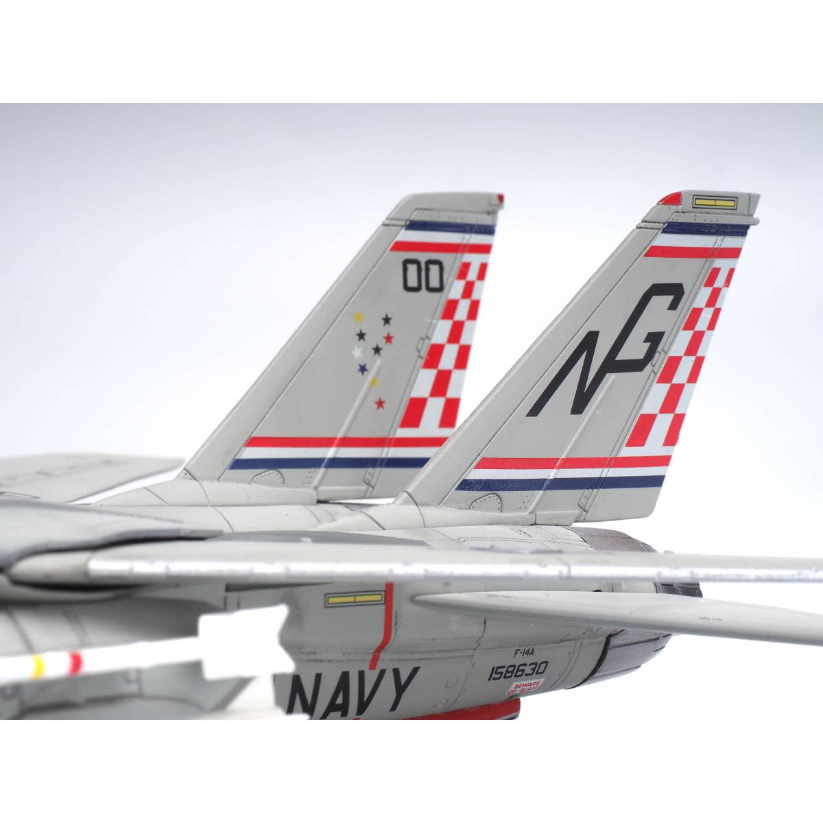 1/72 F-14A Tomcat Die Cast VF-211 Fighting Checkmates