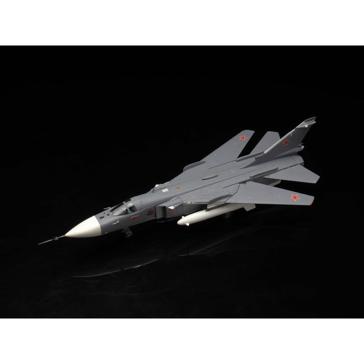 1/72 SU-24MR Russian AirForce 41 Red