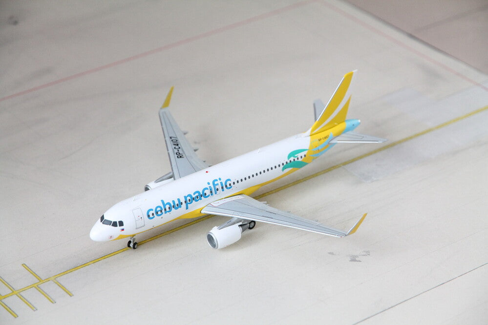 1/200 A320-200SCebu Pacific New