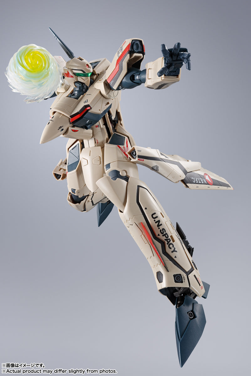 DX Chogokin YF19 Excalibur (Isamu Alva Dyson Use)