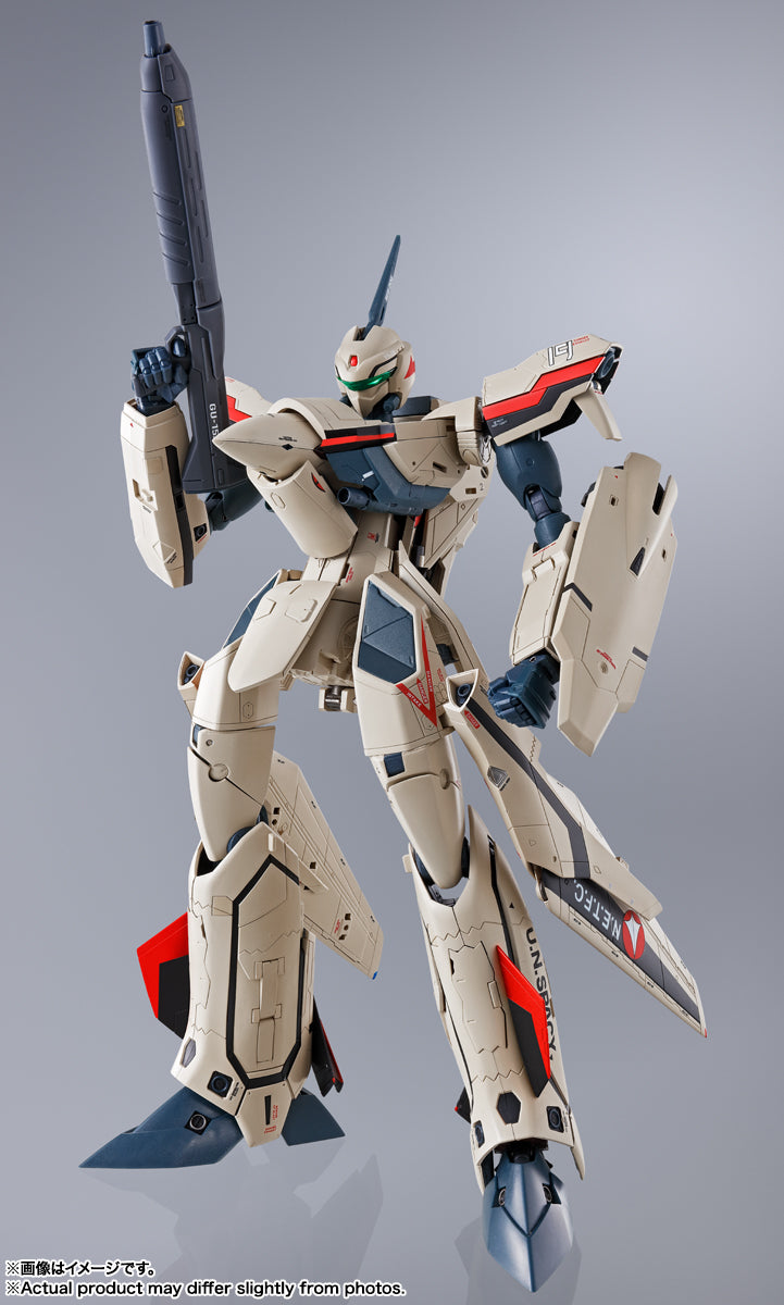 DX Chogokin YF19 Excalibur (Isamu Alva Dyson Use)