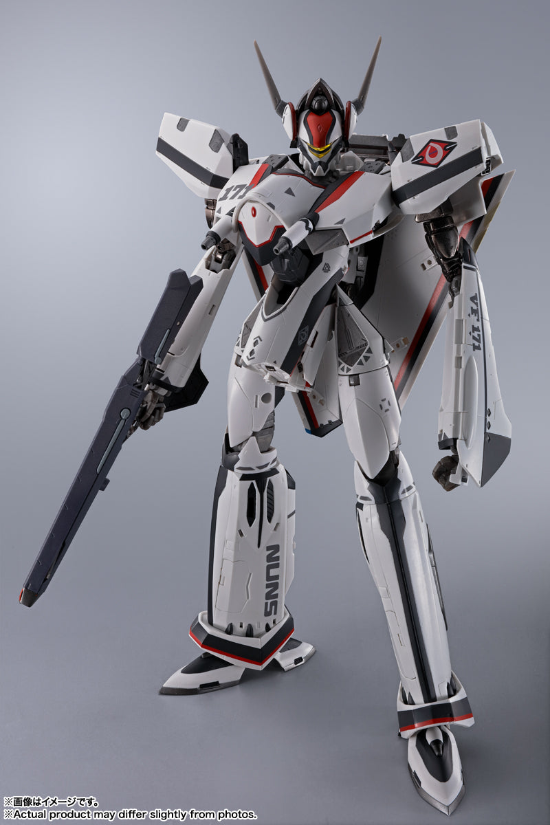 DX Chogokin VF-171EX Armored Nightmare Plus EX (Alto Saotome Use) Revival Ver.