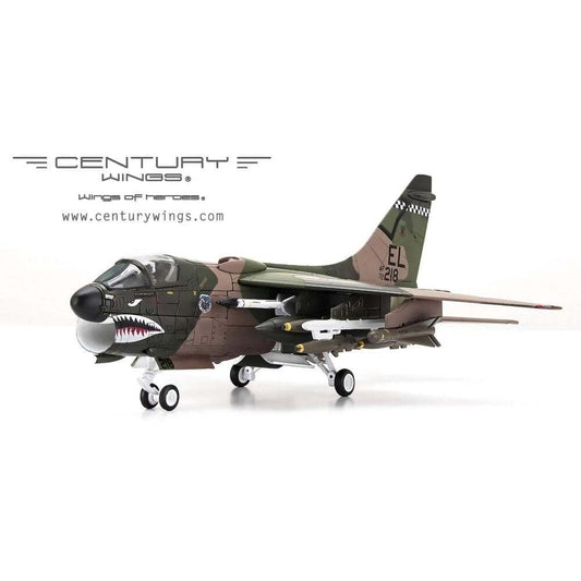 1/72 A-7D CORSAIR II U.S.A.F 23rd TFW 75th TFS EL218 England AFB 1981