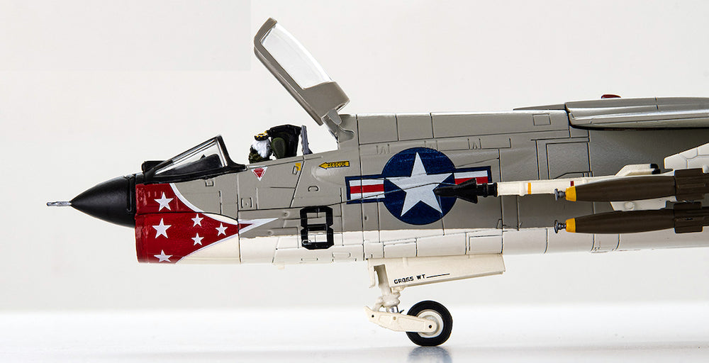 1/72 F-8E Crusader U.S. Marine Corps VMF AW-235 Death Angels DB8 1966