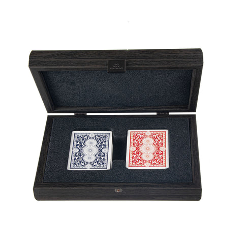 Plastic coated playing cards in Black wooden case