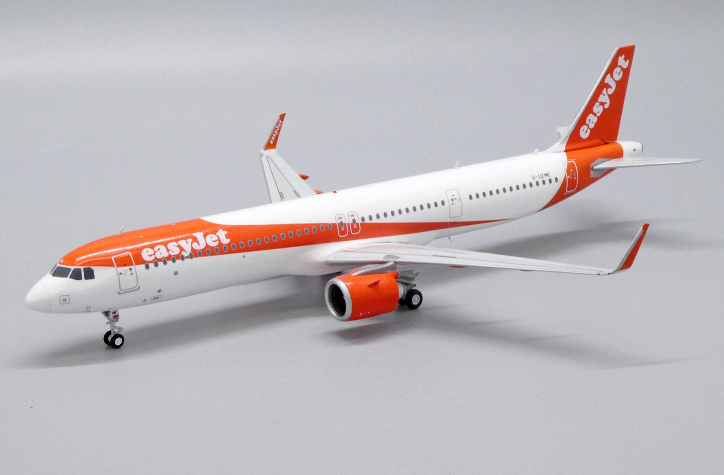 1/200 EasyJet A321neo G-UZME