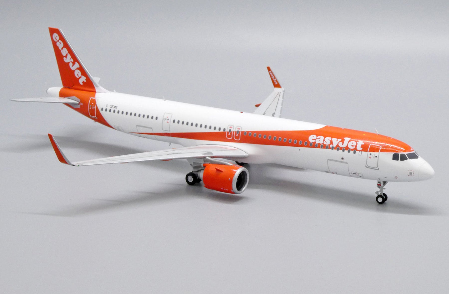 1/200 EasyJet A321neo G-UZME