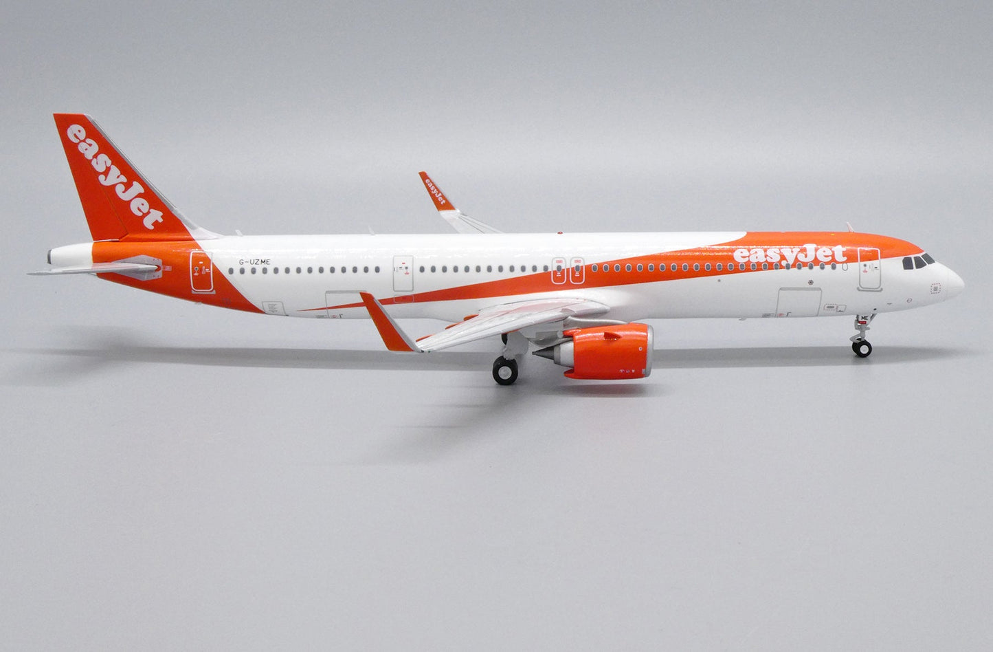 1/200 EasyJet A321neo G-UZME