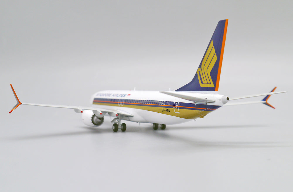 1/200 Singapore Airlines Boeing 737 MAX 8