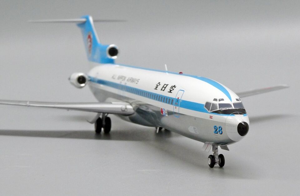 1/200 All Nippon Airways Boeing 727-200 "SAPPORO '72" "Polished" Reg: JA8328 with Stand