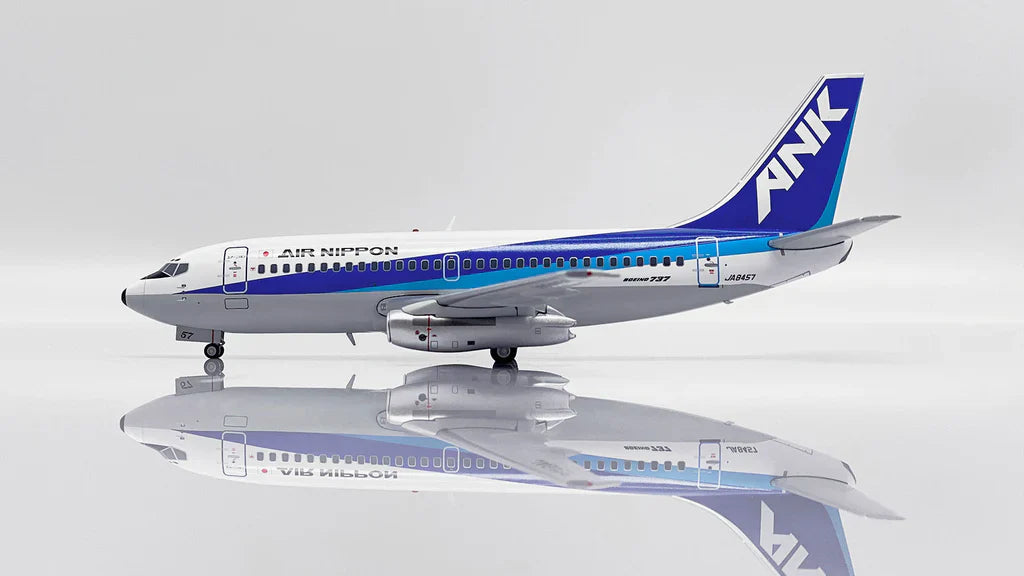 Air Nippon B737-200 JA8457