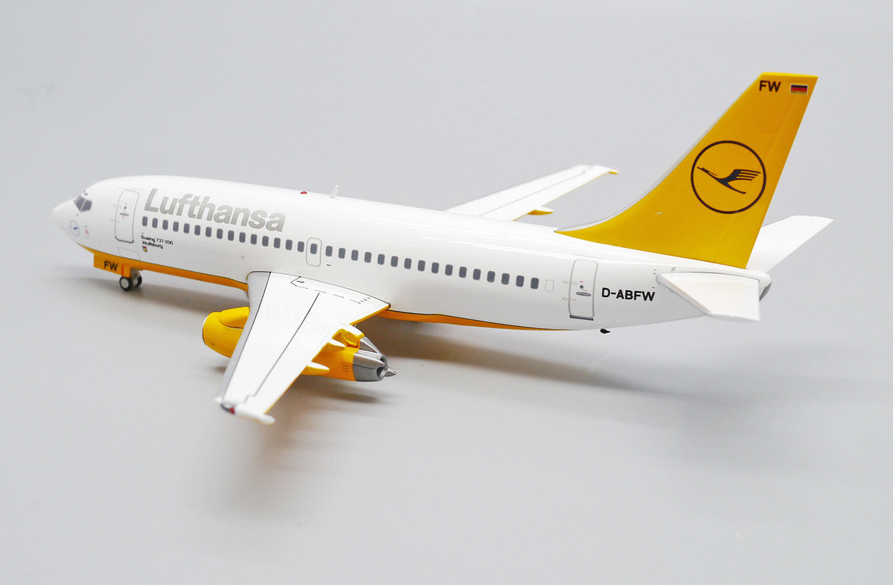 1/200 Lufthansa B737-200 D-ABFW Experimental Color Scheme