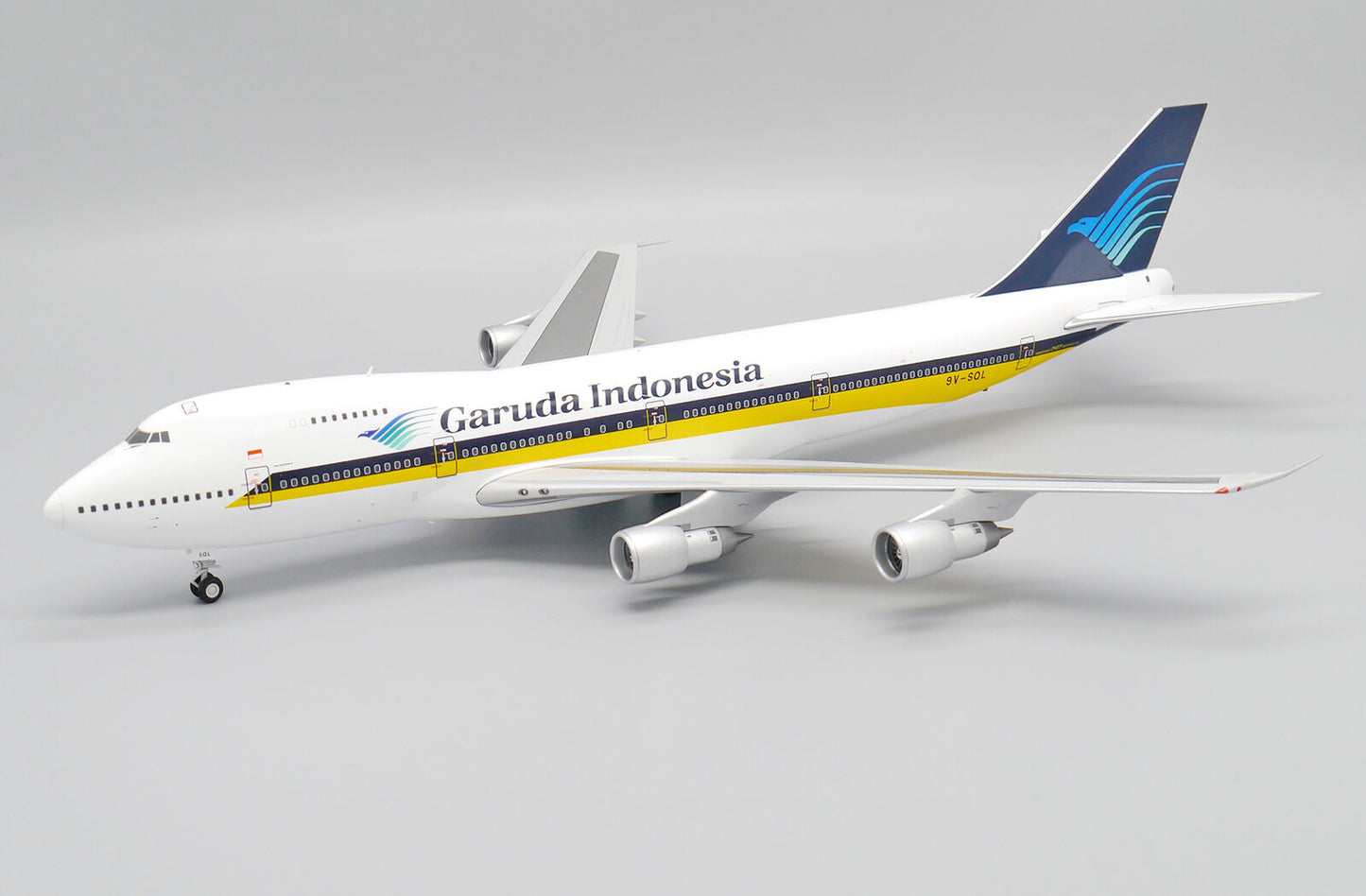 1/200 Garuda Indonesia B747-200 9V-SQL