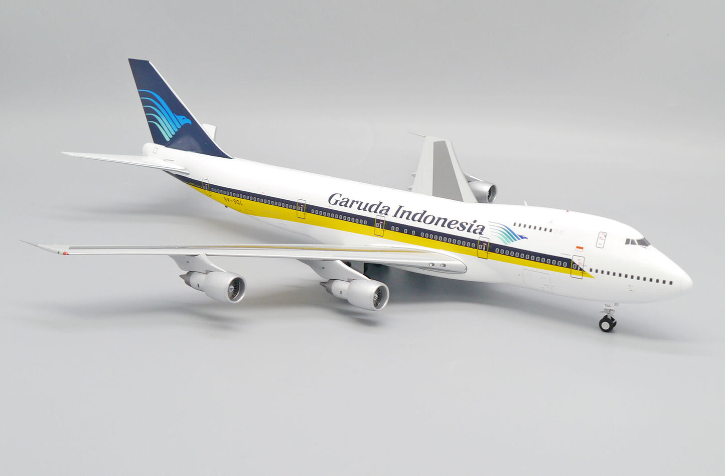 1/200 Garuda Indonesia B747-200 9V-SQL