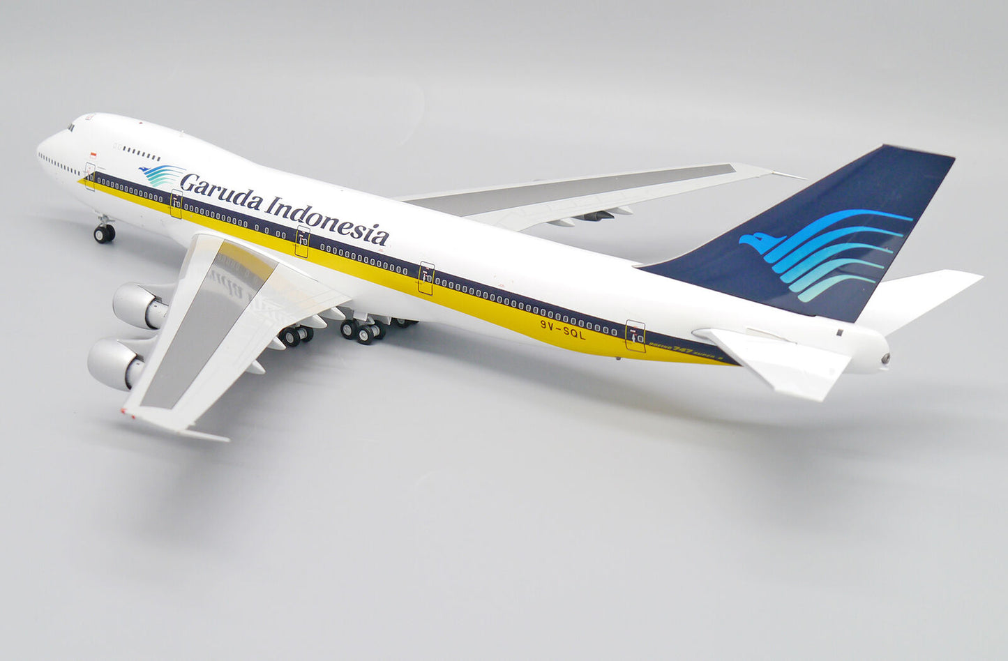 1/200 Garuda Indonesia B747-200 9V-SQL