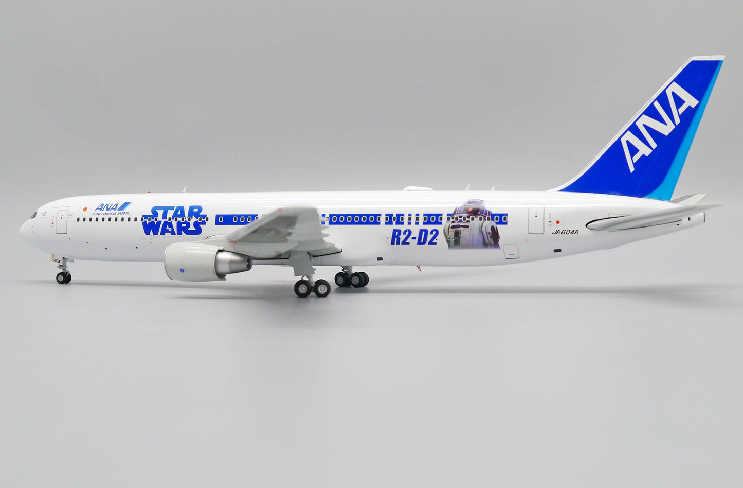 EW2763005 1/200 ANA B767-300ER JA604A  - SW -