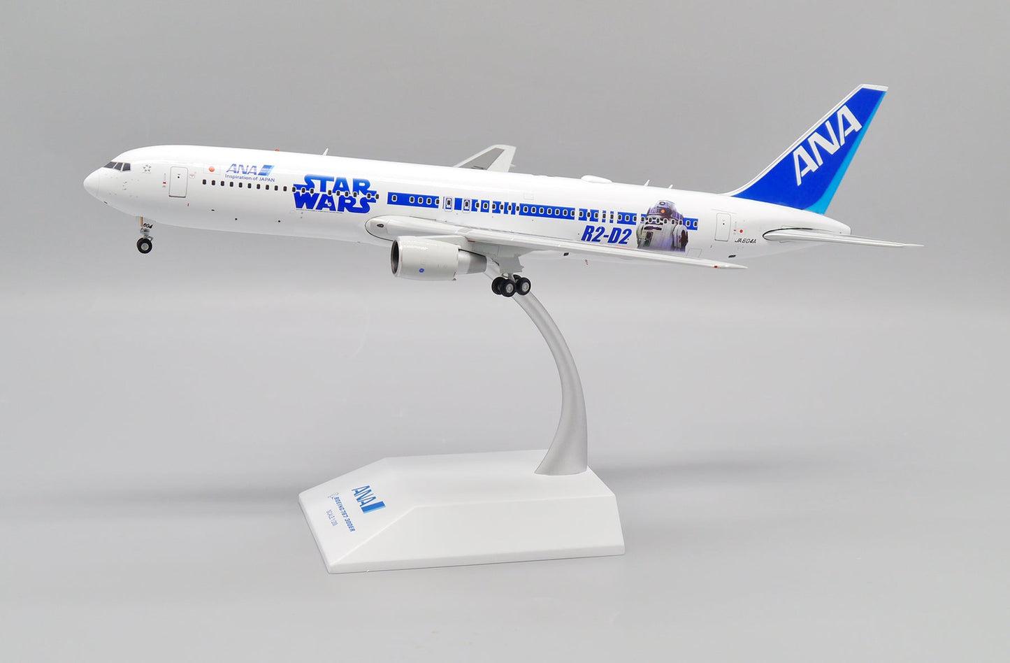 EW2763005 1/200 ANA B767-300ER JA604A  - SW -