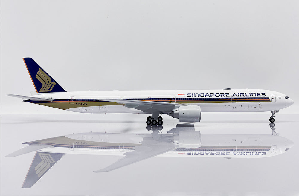 1/200 Singapore Airlines B777-300ER