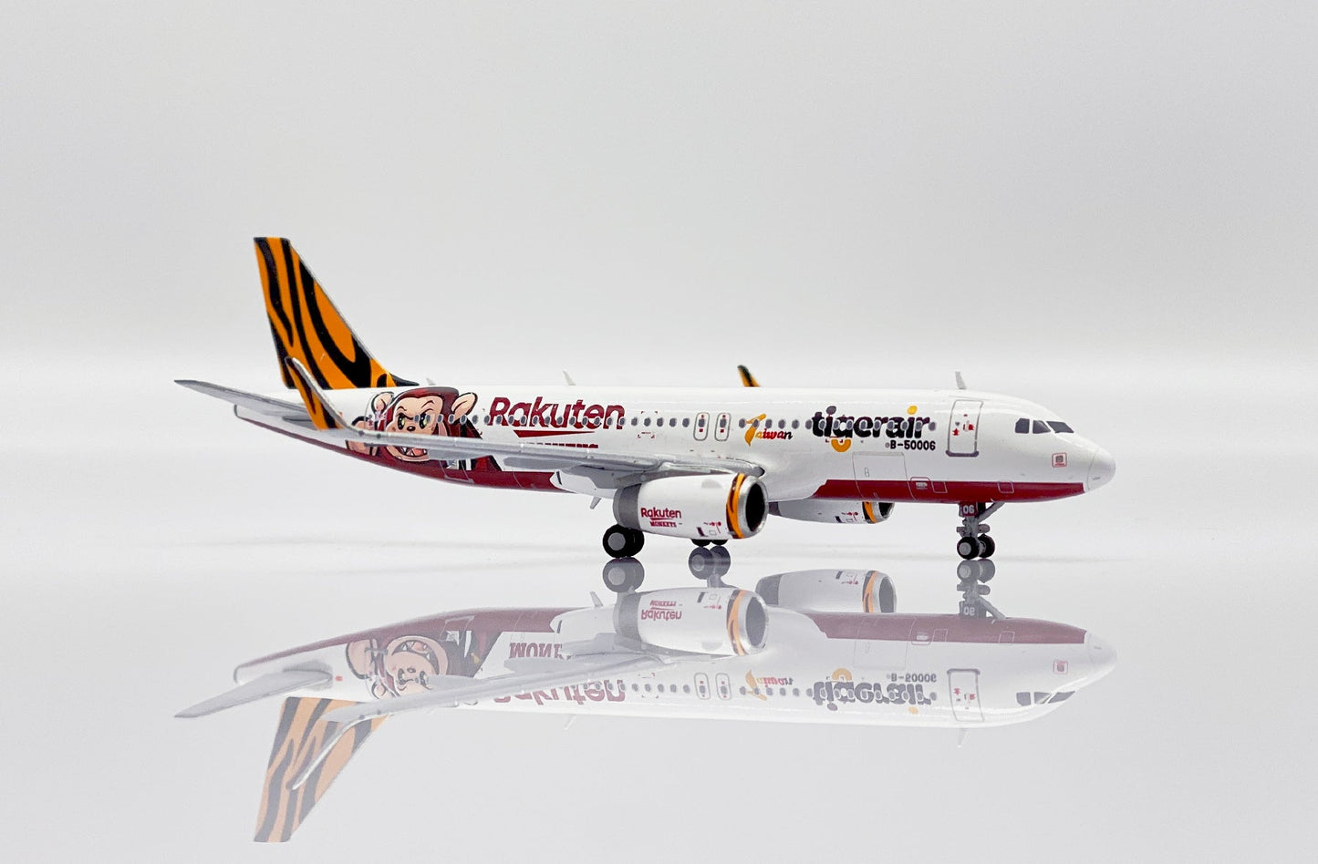 1/400 Tigerair Taiwan Airbus A320 B-50006 “Rakuten Monkeys Livery