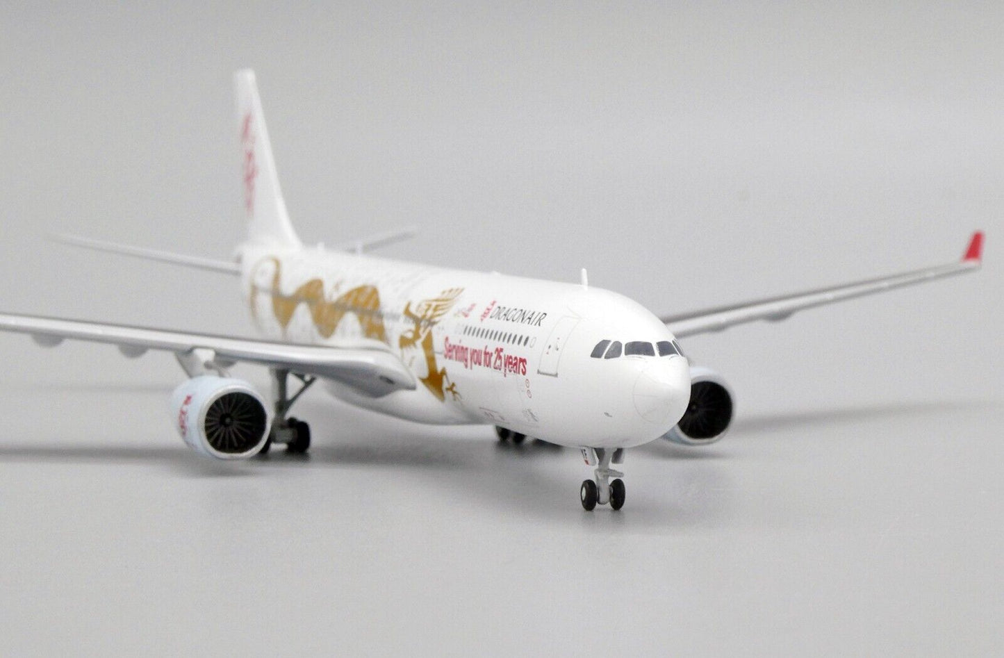 1/400 Dragonair A330-300 B-HYF "Serving you for 25 years"