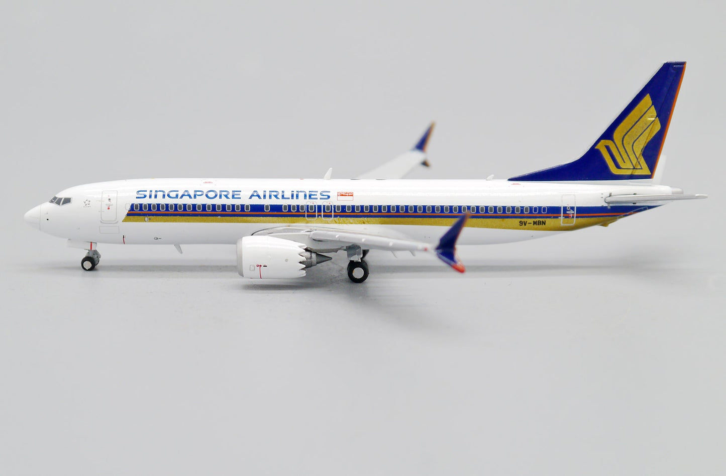 1/400 Singapore Airlines B737 MAX 8 9V-MBN