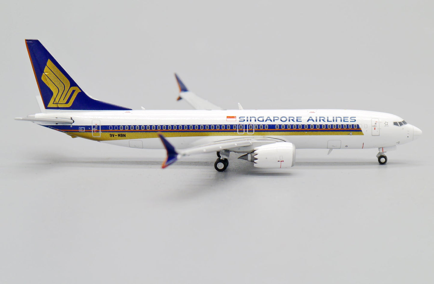 1/400 Singapore Airlines B737 MAX 8 9V-MBN