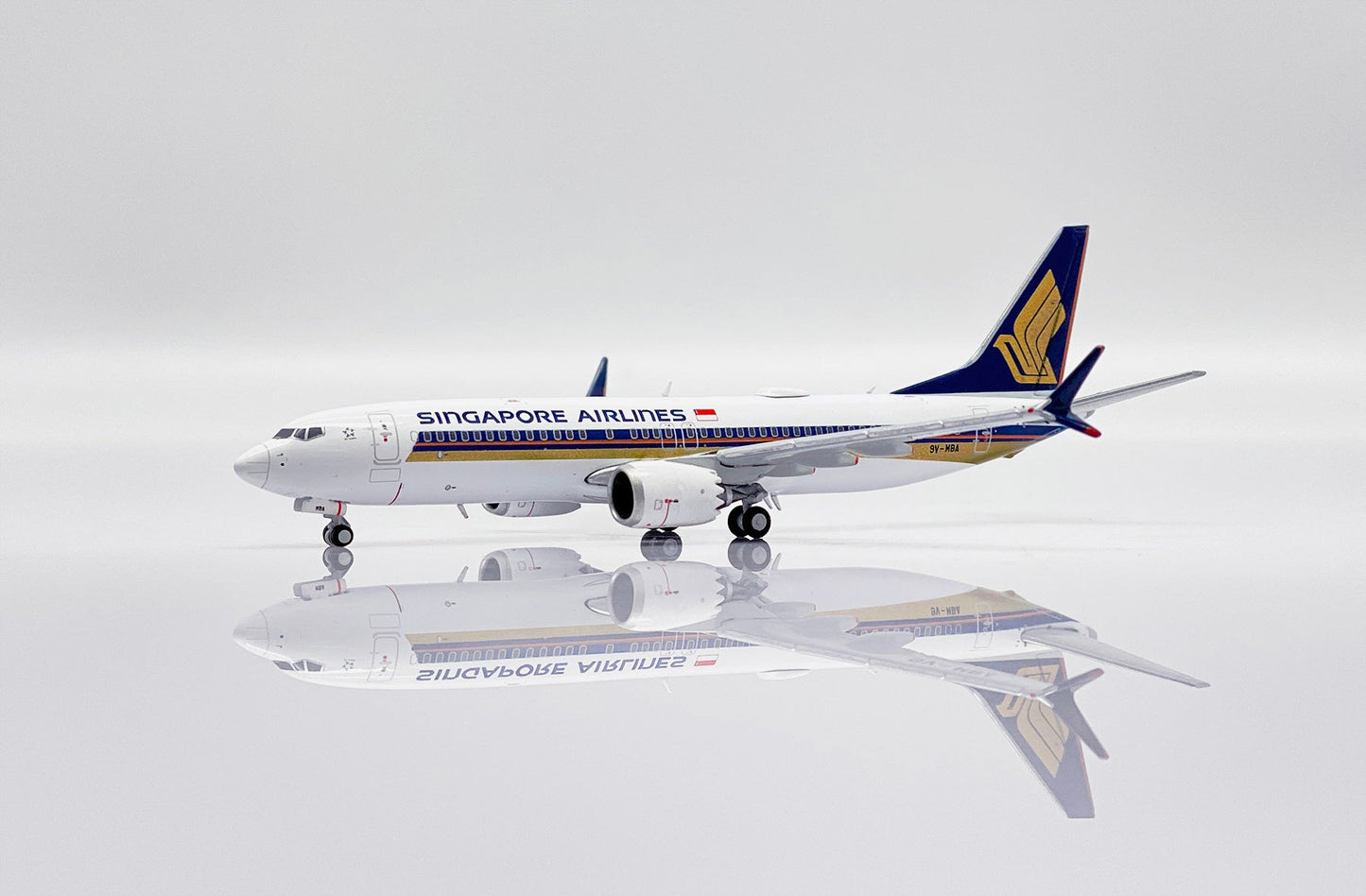 1/400 Singapore Airlines B737 Max-8 9V-MBA