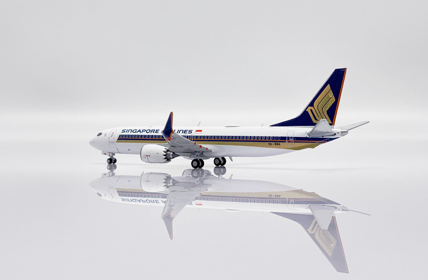 1/400 Singapore Airlines B737 Max-8 9V-MBA