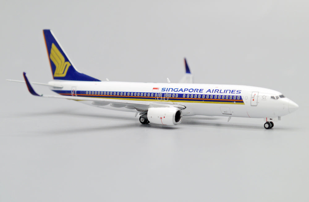 1/400 Singapore Airlines B737-800 9V-MGA