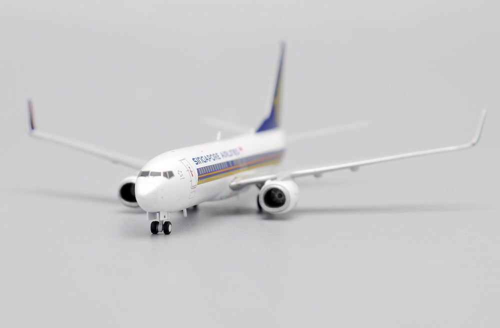 1/400 Singapore Airlines B737-800 9V-MGA