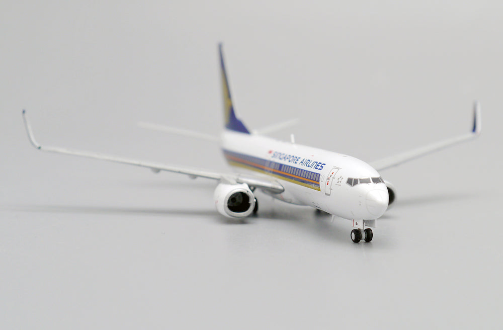 1/400 Singapore Airlines B737-800 9V-MGA