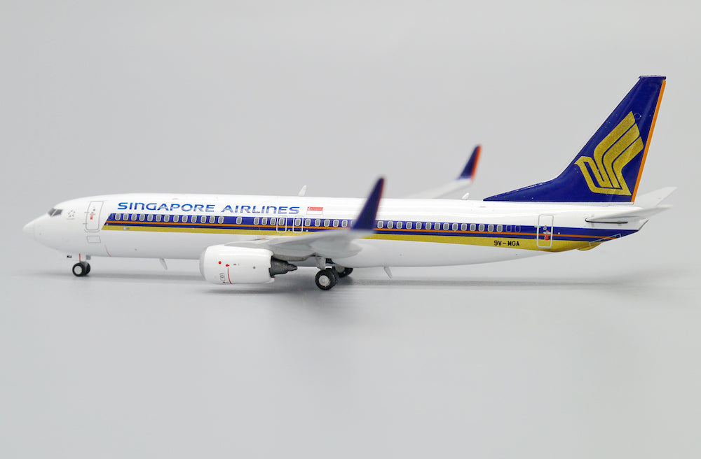 1/400 Singapore Airlines B737-800 9V-MGA