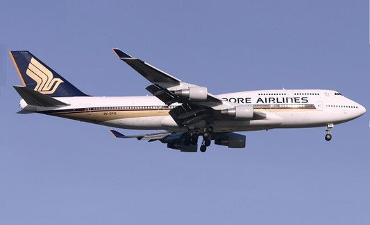 1/400 Singapore Airlines Boeing 747-200 9V-SIA