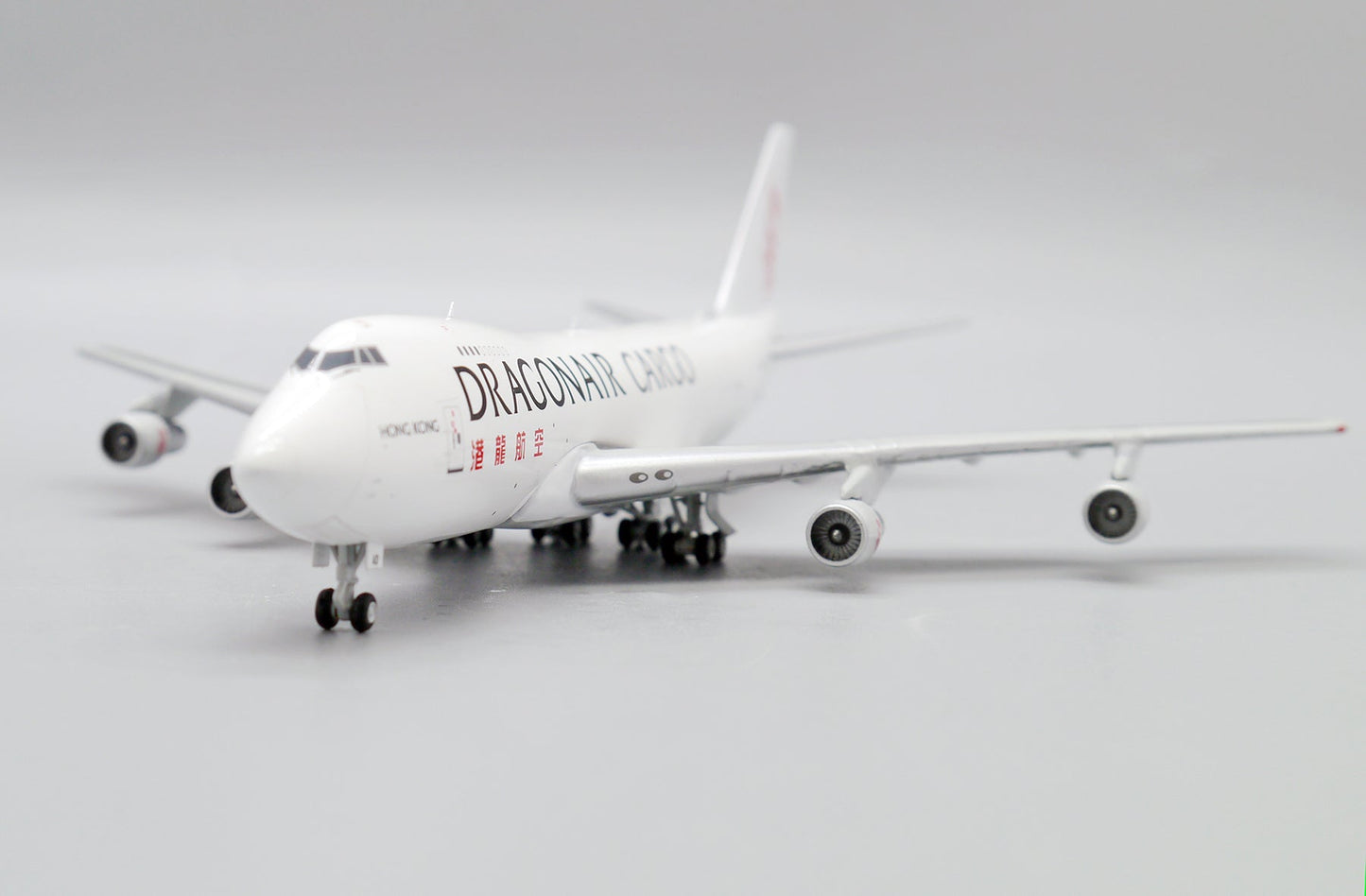 1/400 Dragonair B747-200F(SCD) B-KAD