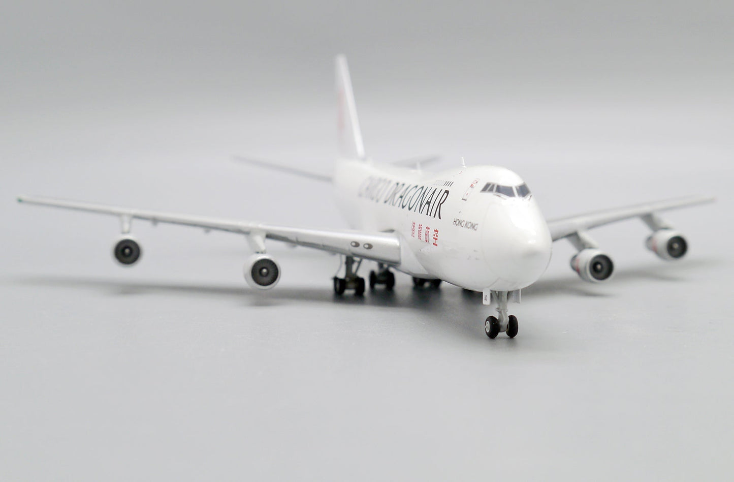 1/400 Dragonair B747-200F(SCD) B-KAD