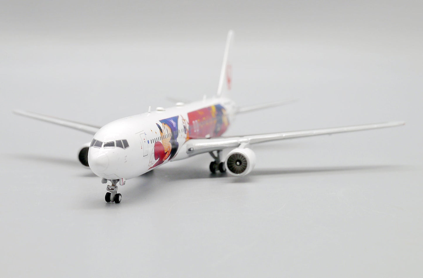 1/400 Japan Airlines B767-300(ER) Disney Fantasia (JA622J)