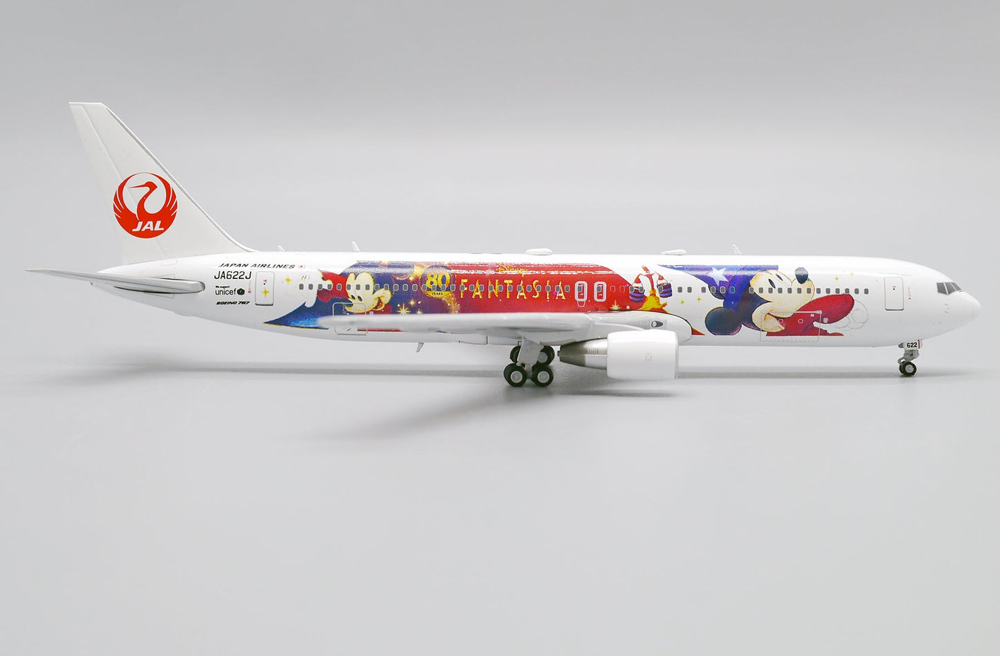 1/400 Japan Airlines B767-300(ER) Disney Fantasia (JA622J)