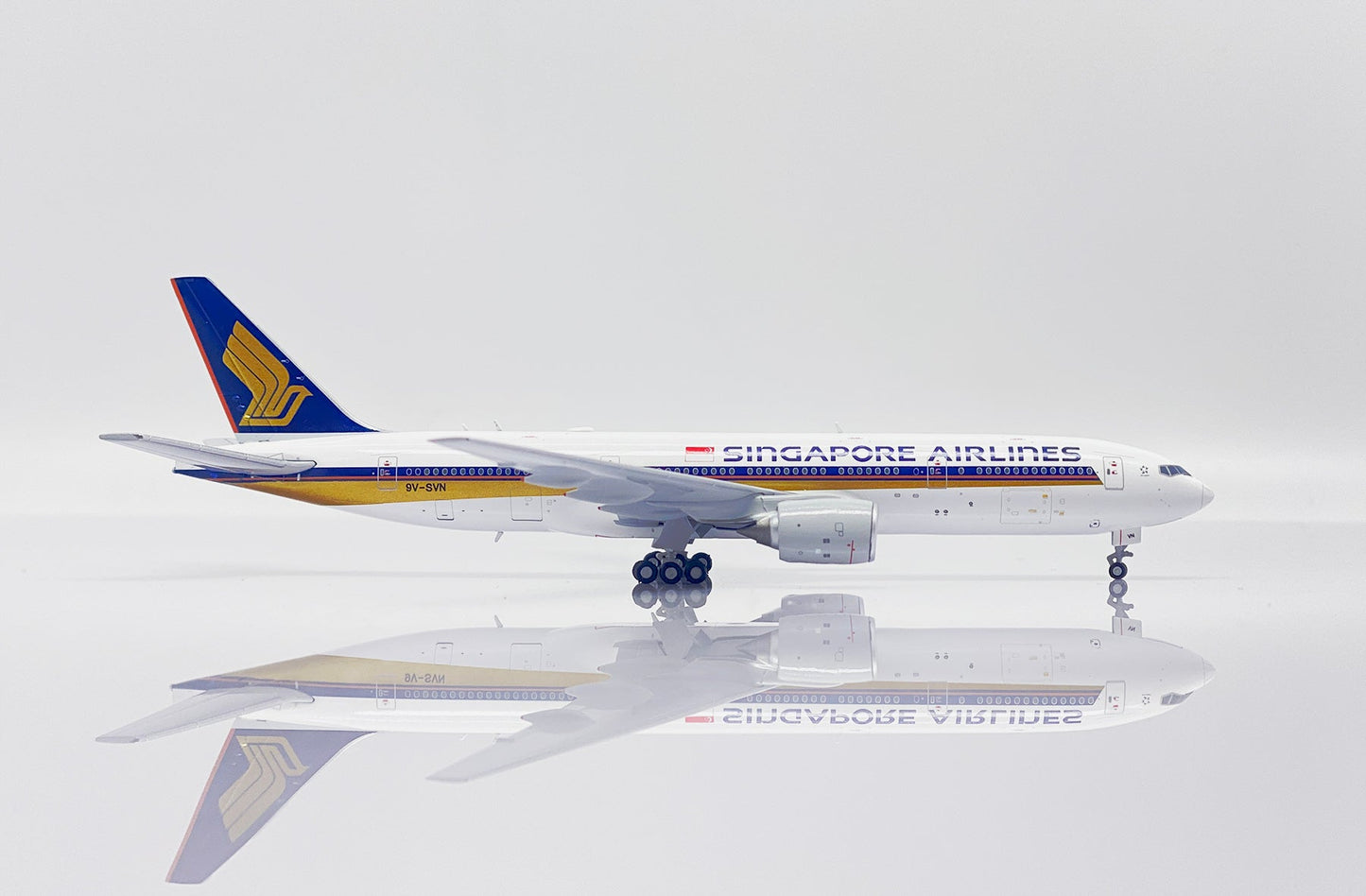 1/400 Singapore Airlines B777-200ER 9V-SVN