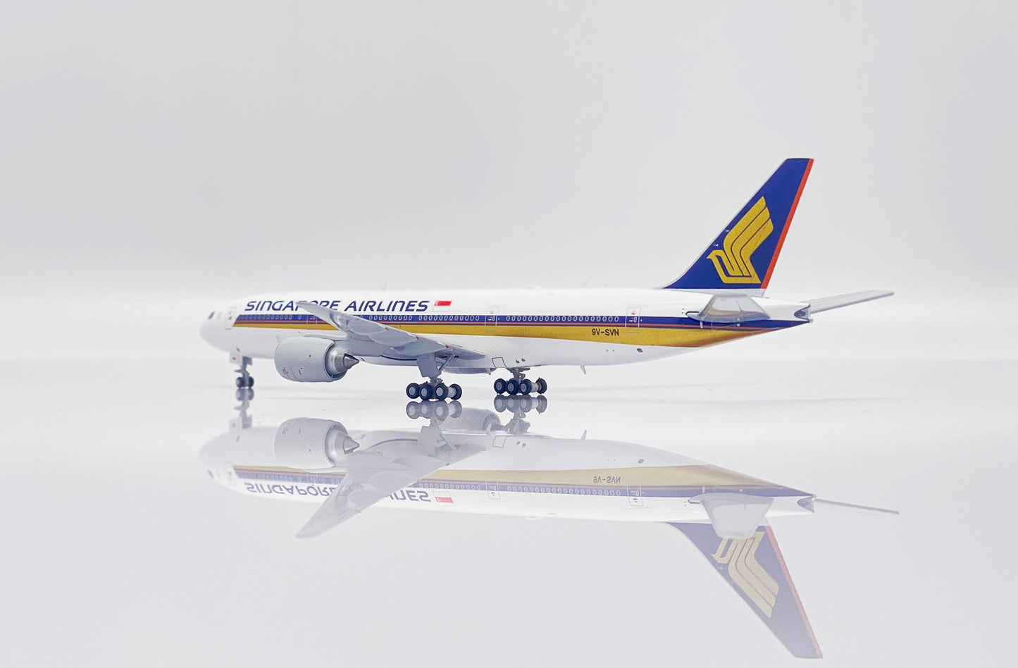 1/400 Singapore Airlines B777-200ER 9V-SVN