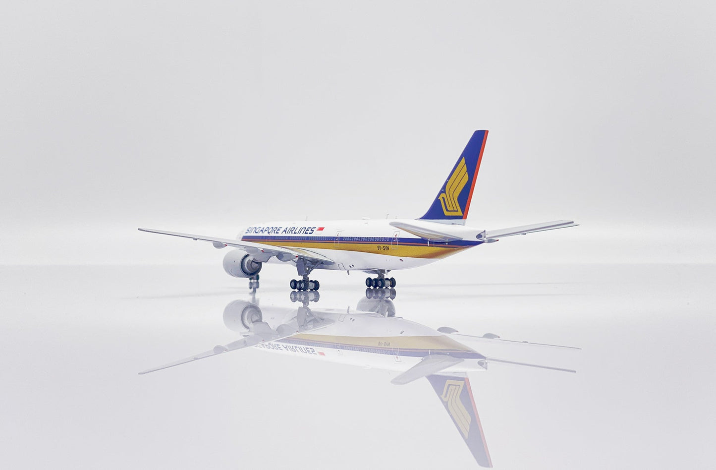 1/400 Singapore Airlines B777-200ER 9V-SVN