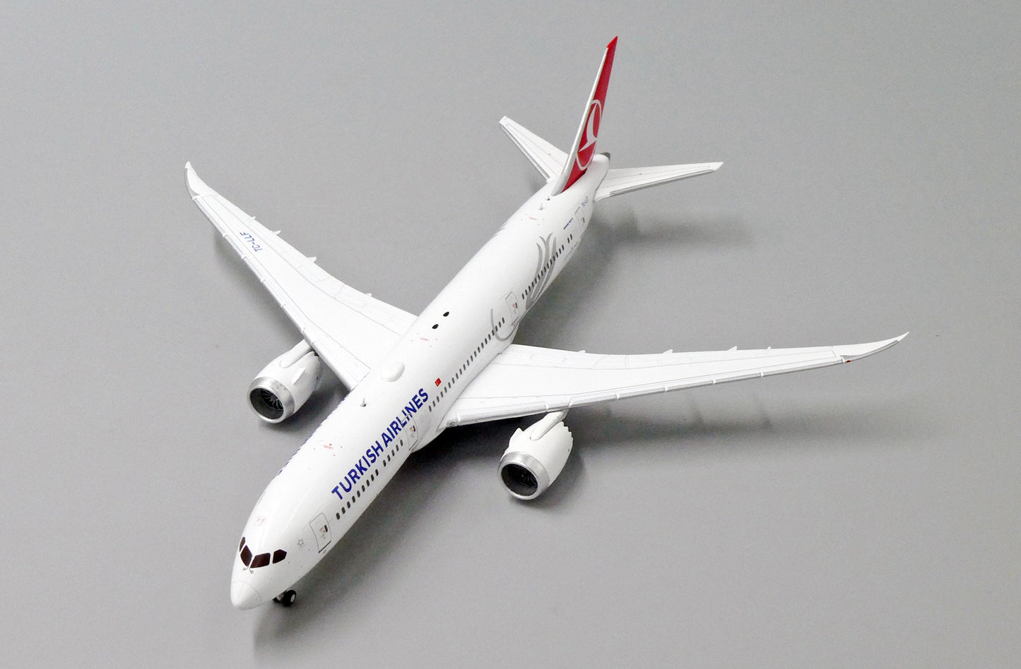 1/400 Turkish Airliners B787-9 TC-LLF