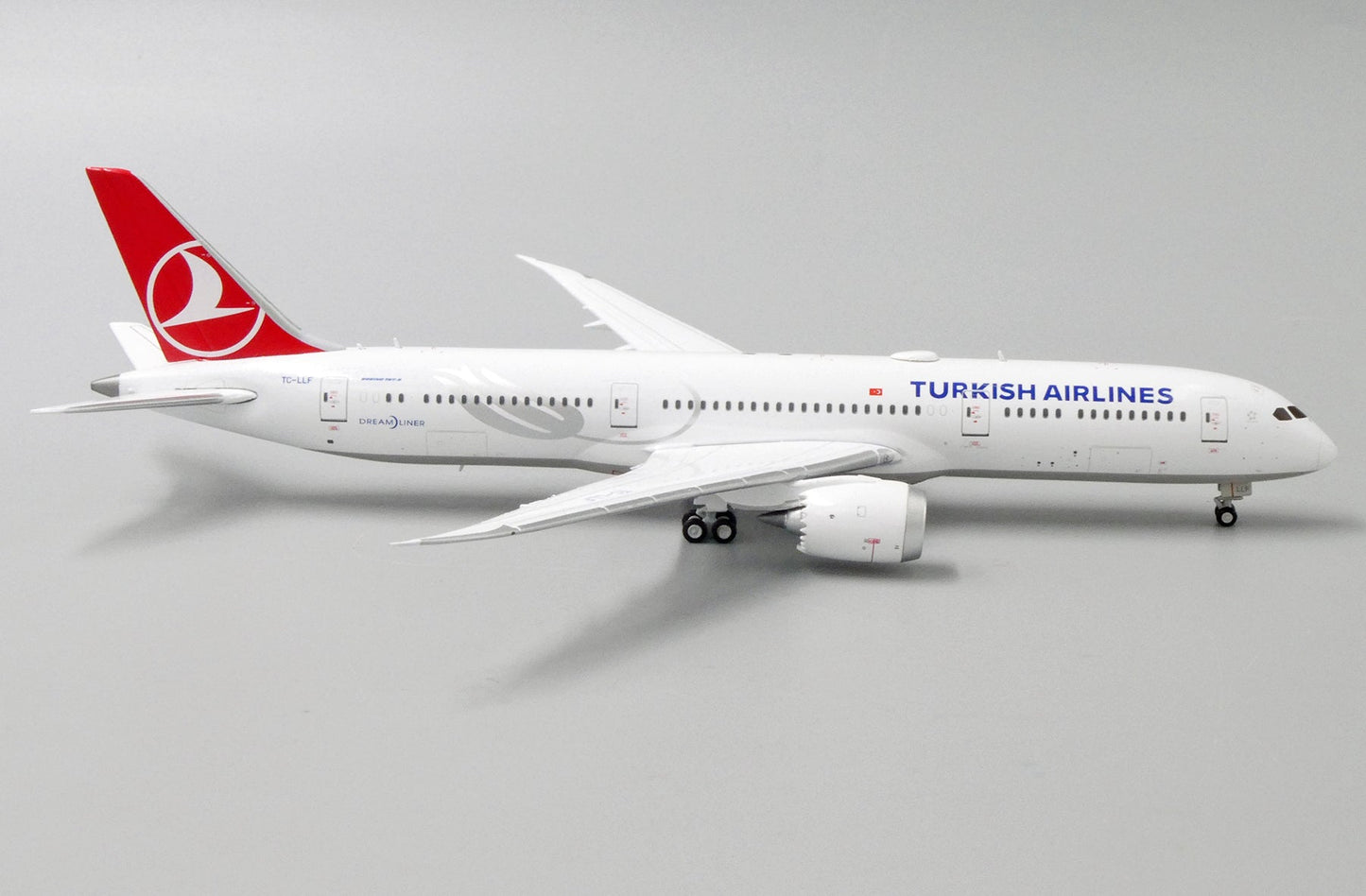 1/400 Turkish Airliners B787-9 TC-LLF