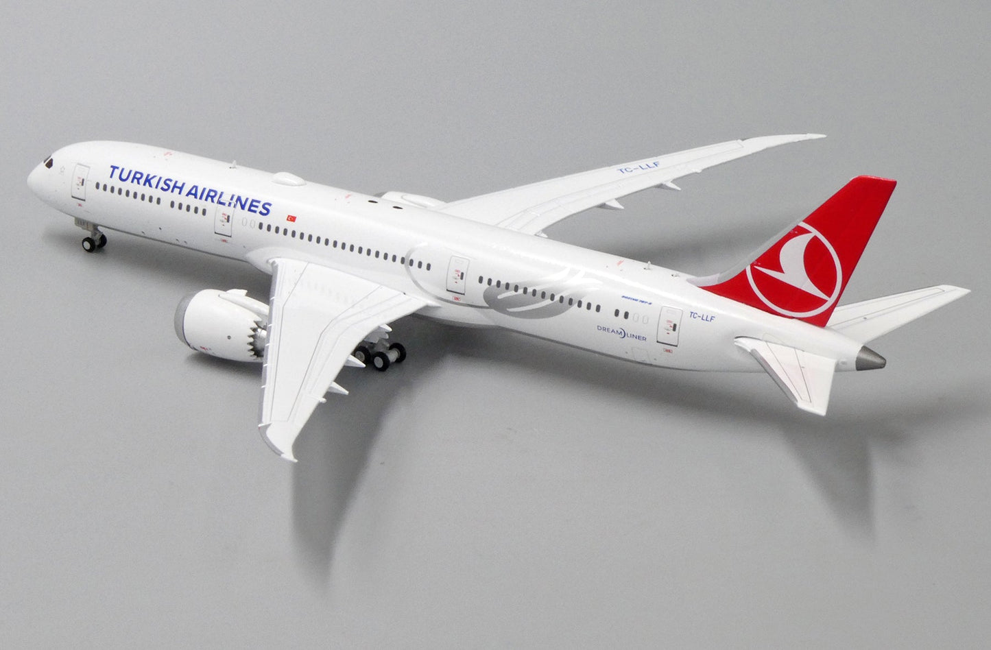 1/400 Turkish Airliners B787-9 TC-LLF