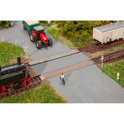HO Unprotected Level Crossing