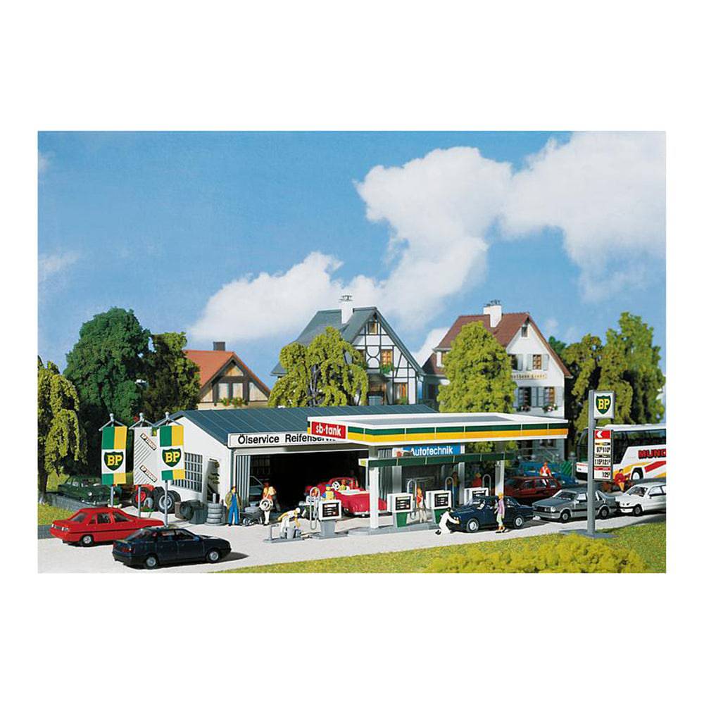 Petrol station with service bay