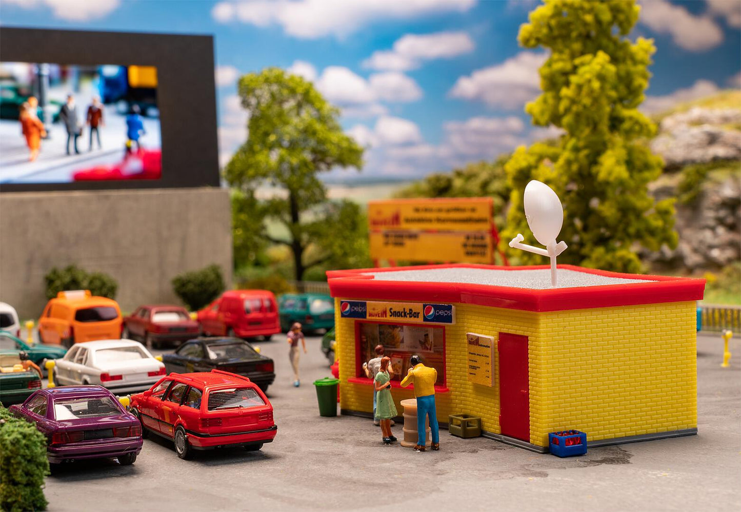 HO Drive-In Movie Theatre