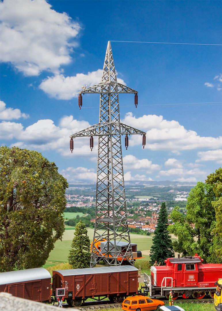 HO 2 Electricity Pylons 100 kV